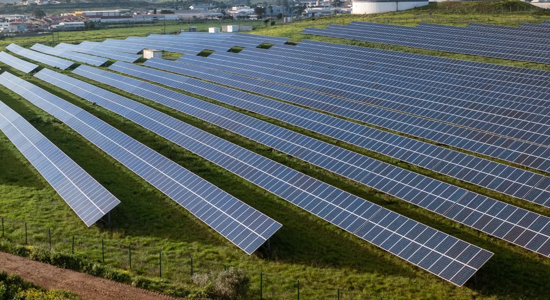 What is an Open Access Solar Power Plant?